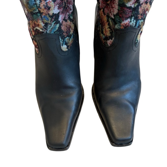 JEFFREY CAMPBELL Calimity Boot in Black Floral Tapestry, Sz 7 - Picture 9 of 16